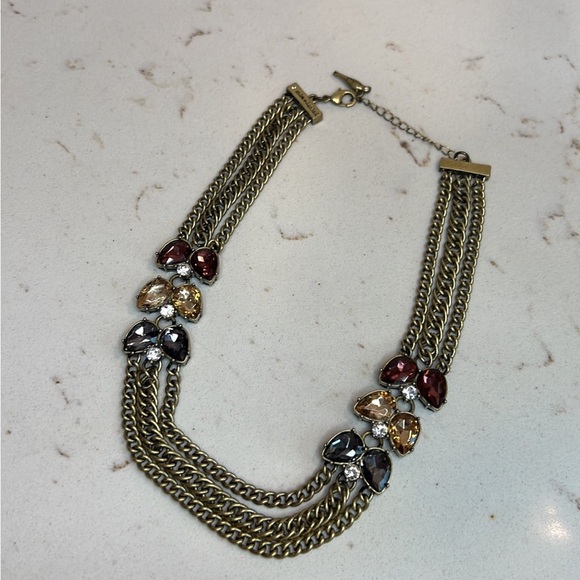 NWOT Chloe + Isabel Color Code Plum 3 Row Necklace - Picture 1 of 2